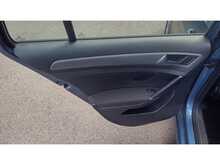 Volkswagen Golf TDI BlueMotion Tech SE 