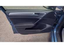 Volkswagen Golf TDI BlueMotion Tech SE 