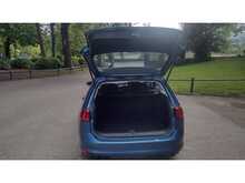 Volkswagen Golf TDI BlueMotion Tech SE 