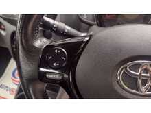 Toyota AYGO VVT-i x-play 