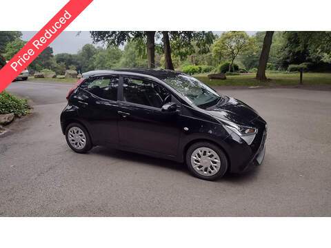 Toyota AYGO 2.0 TDCi Titanium Hatchback 5dr Diesel Manual Euro 6 (s/s) (180 ps)