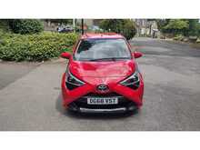 Toyota AYGO VVT-i x-play 