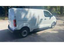 Peugeot Expert BlueHDi 1400 Professional 