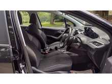 Peugeot 2008 BlueHDi Active 