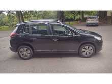 Peugeot 2008 BlueHDi Active 