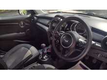 MINI Hatch Cooper Classic 