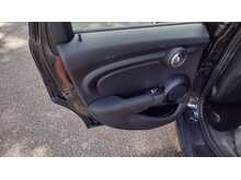 MINI Hatch Cooper Classic 