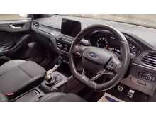 Ford Focus T EcoBoost ST-Line X 