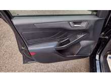 Ford Focus T EcoBoost ST-Line X 