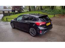 Ford Focus T EcoBoost ST-Line X 
