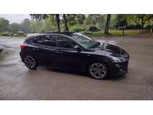 Ford Focus T EcoBoost ST-Line X 