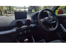 Audi Q2 TFSI SE 