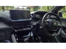 Peugeot 208 PureTech GT Line 