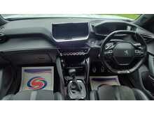 Peugeot 2008 BlueHDi GT 