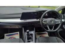 Volkswagen Golf TDI Life 