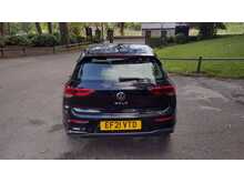 Volkswagen Golf TDI Life 
