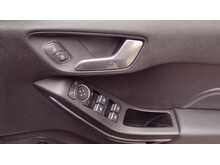 Ford Fiesta T EcoBoost MHEV Titanium X 