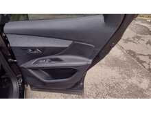 Peugeot 3008 BlueHDi GT Line Premium 