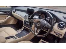 Mercedes-Benz GLA GLA250 Sport 