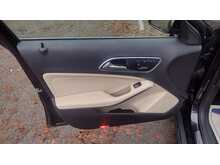 Mercedes-Benz GLA GLA250 Sport 