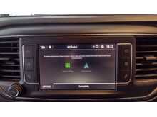 Vauxhall Vivaro Turbo D 2900 Sportive 