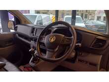 Vauxhall Vivaro Turbo D 2900 Sportive 