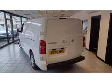 Vauxhall Vivaro Turbo D 2900 Sportive 