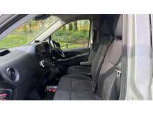 Mercedes-Benz Vito 110 CDI Pure 