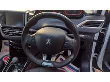 Peugeot 2008 PureTech GT Line 