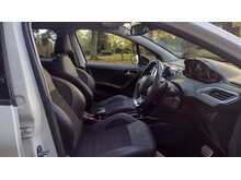 Peugeot 2008 PureTech GT Line 