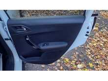 Peugeot 2008 PureTech GT Line 