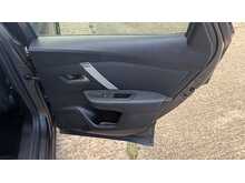 Citroen C4 PureTech Shine 