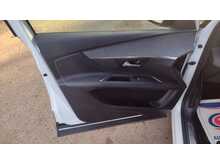 Peugeot 3008 BlueHDi GT Line Premium 