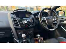 Ford Focus T EcoBoost ST-2 