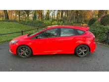 Ford Focus T EcoBoost ST-2 