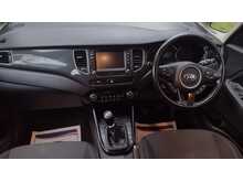Kia Carens GDi 2 