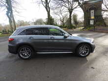 Mercedes-Benz GLC GLC220d AMG Line 