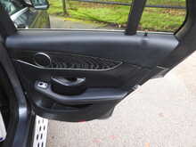 Mercedes-Benz GLC GLC220d AMG Line 