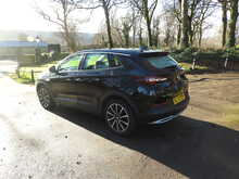 Vauxhall Grandland X Turbo D BlueInjection Elite Nav 