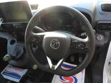 Vauxhall Combo Turbo D 2300 Dynamic 