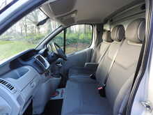 Vauxhall Vivaro 2900 CDTi Sportive 