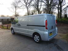 Vauxhall Vivaro 2900 CDTi Sportive 