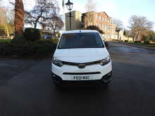 Toyota PROACE CITY BlueHDi Icon 