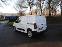 Toyota PROACE CITY BlueHDi Icon 