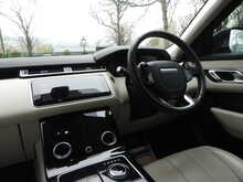 Land Rover Range Rover Velar D180 S 