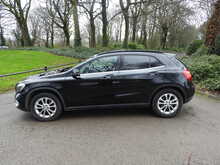 Mercedes-Benz GLA GLA200d SE 