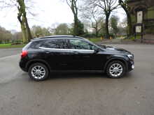 Mercedes-Benz GLA GLA200d SE 