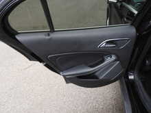 Mercedes-Benz GLA GLA200d SE 