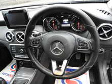 Mercedes-Benz GLA GLA200d SE 