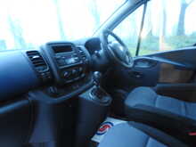 Vauxhall Vivaro CDTi 2900 BiTurbo ecoFLEX 